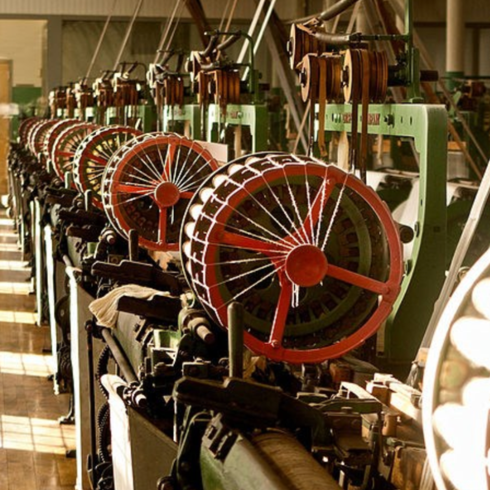 Custom medical-textile looms